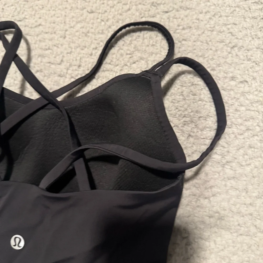 Lululemon Like a Cloud Bra Long Line *Light Support, B/C Cup Black Size 2